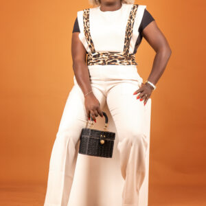 🌼 NOUVEAU ! La collection MON AGNEAU s’ouvre aux femmes 🌼 💃 Élégance. Fierté. Originalité 100 % ivoirienne 💥